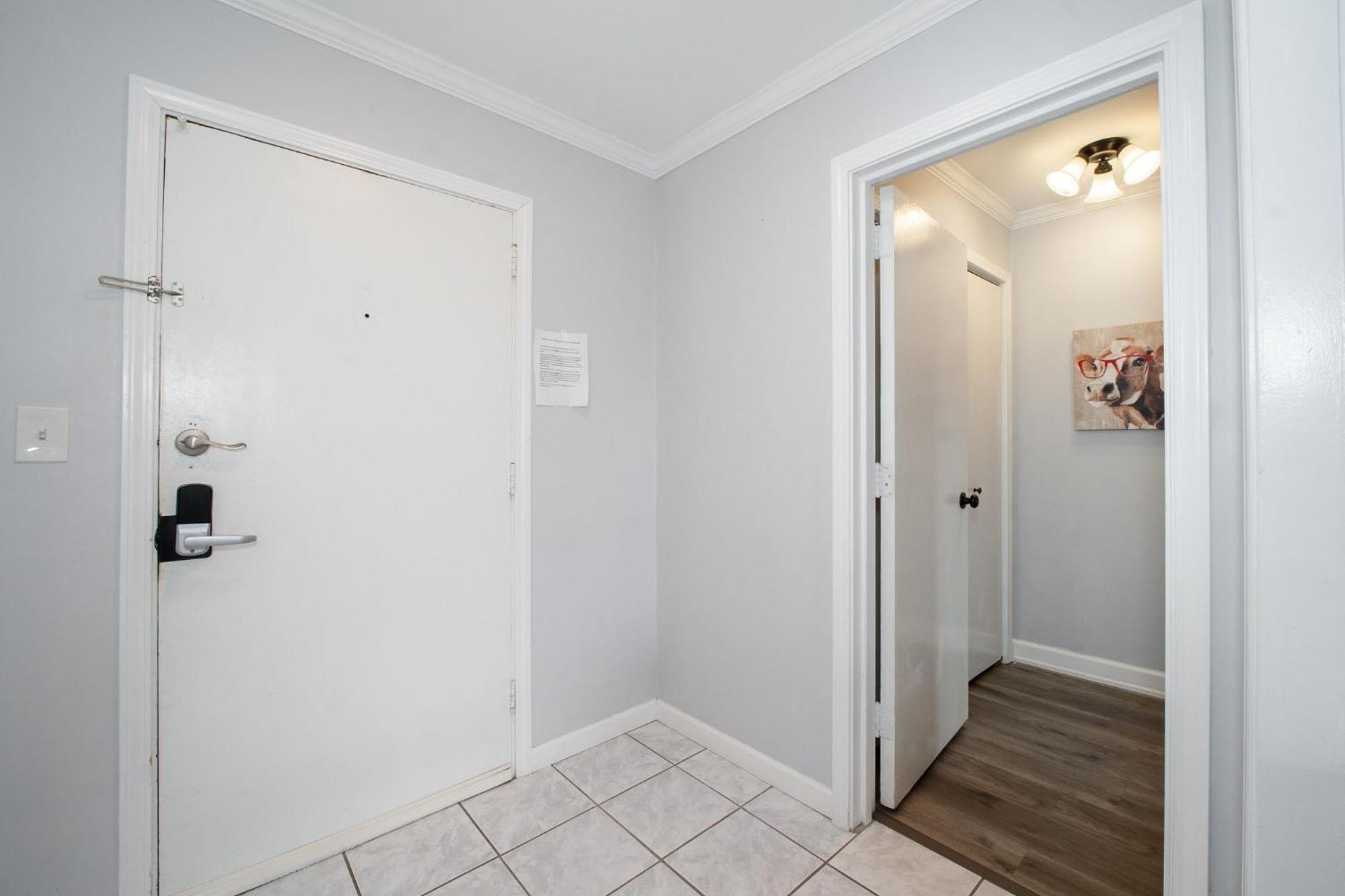 Ferienwohnung 2Br,1 Bath, Free Parking, Concierge Building Downtown #153 Atlanta Exterior foto